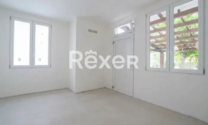 Rexer-Bologna-Appartamento-con-giardinopergolato-Altro
