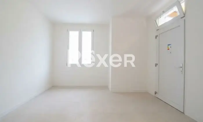 Rexer-Bologna-Appartamento-con-giardinopergolato-Altro