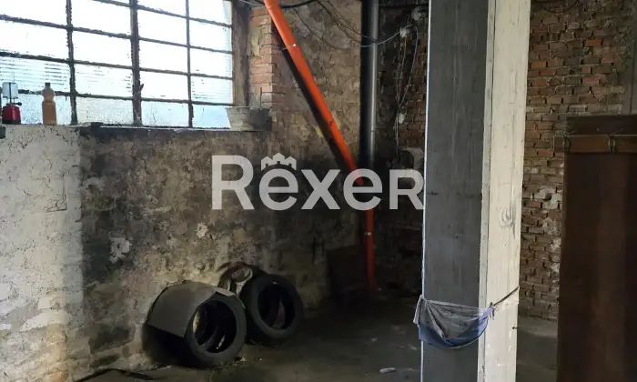 Rexer-Cupramontana-Garage-in-vendita-in-Via-Cesare-Battisti-a-Cupramontana-Altro