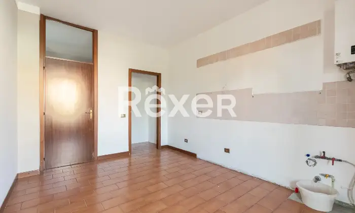Rexer-NOVA-MILANESE-luminoso-e-ampio-trilocale-con-cucina-abitabile-doppi-servizi-ampio-balcone-cantina-e-box-Altro