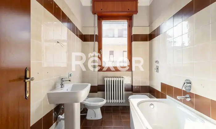 Rexer-NOVA-MILANESE-luminoso-e-ampio-trilocale-con-cucina-abitabile-doppi-servizi-ampio-balcone-cantina-e-box-Altro