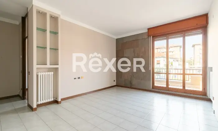 Rexer-NOVA-MILANESE-luminoso-e-ampio-trilocale-con-cucina-abitabile-doppi-servizi-ampio-balcone-cantina-e-box-Altro