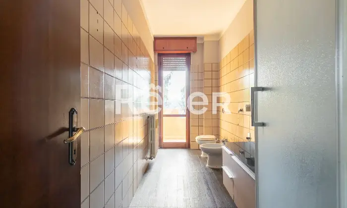 Rexer-NOVA-MILANESE-luminoso-e-ampio-trilocale-con-cucina-abitabile-doppi-servizi-ampio-balcone-cantina-e-box-Altro