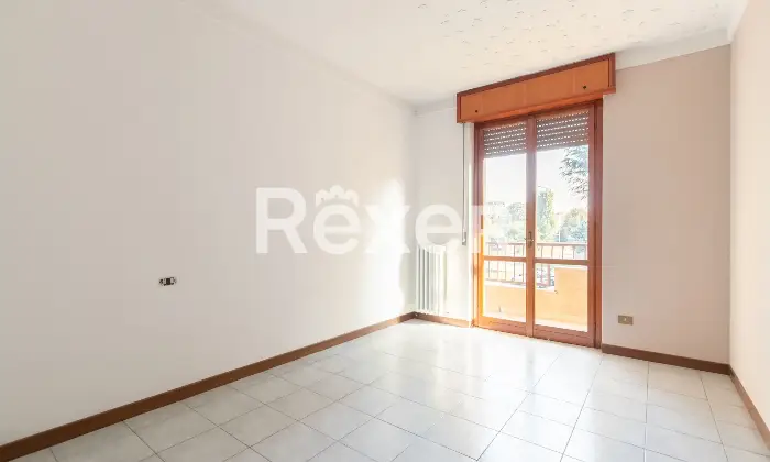 Rexer-NOVA-MILANESE-luminoso-e-ampio-trilocale-con-cucina-abitabile-doppi-servizi-ampio-balcone-cantina-e-box-Altro