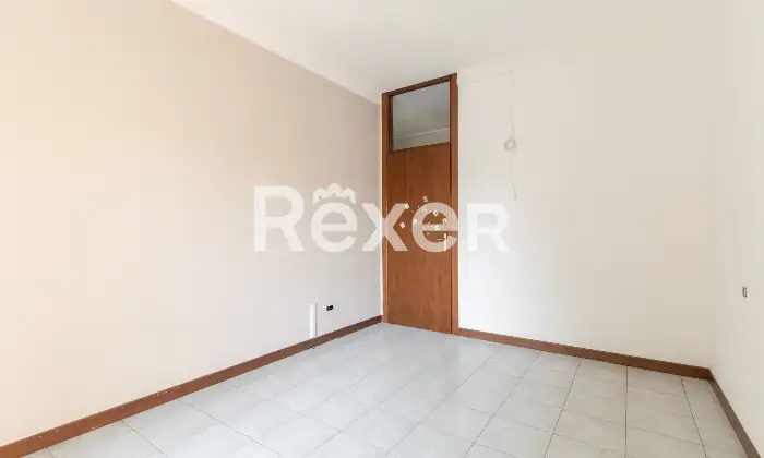 Rexer-NOVA-MILANESE-luminoso-e-ampio-trilocale-con-cucina-abitabile-doppi-servizi-ampio-balcone-cantina-e-box-Altro