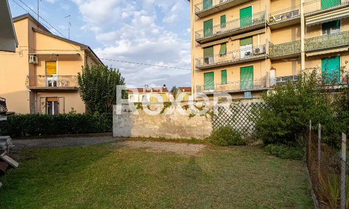Rexer-Collecchio-Casa-indipendente-con-ampio-giardino-privato-nel-cuore-di-Collecchio-Altro