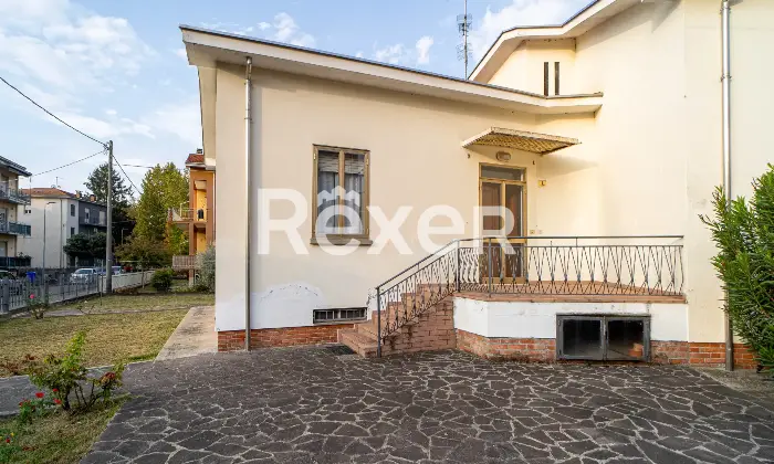 Rexer-Collecchio-Casa-indipendente-con-ampio-giardino-privato-nel-cuore-di-Collecchio-Altro
