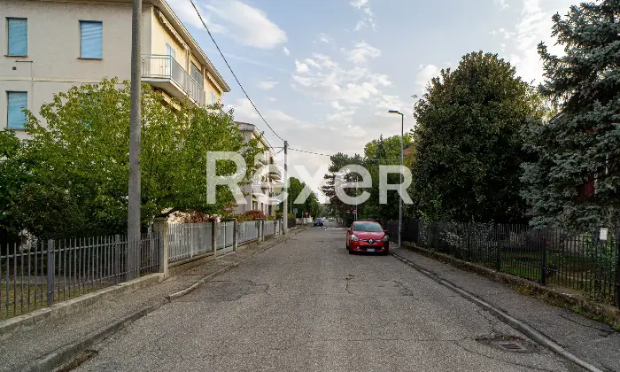 Rexer-Collecchio-Casa-indipendente-con-ampio-giardino-privato-nel-cuore-di-Collecchio-Altro