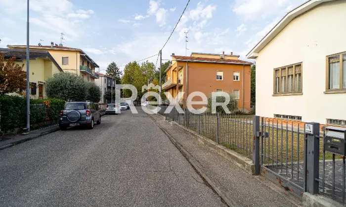 Rexer-Collecchio-Casa-indipendente-con-ampio-giardino-privato-nel-cuore-di-Collecchio-Altro