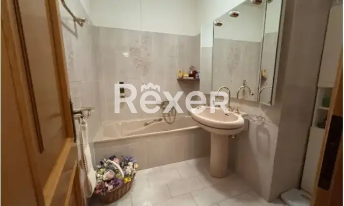 Rexer-Genova-Appartamento-in-vendita-in-Via-degli-Iris-a-Genova-Altro
