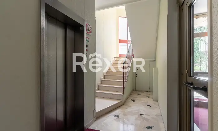 Rexer-Milano-TRILOCALE-PIANO-ALTO-CON-DOPPIA-ESPOSIZIONE-SOLAIO-E-POSSIBILIT-BOX-Altro