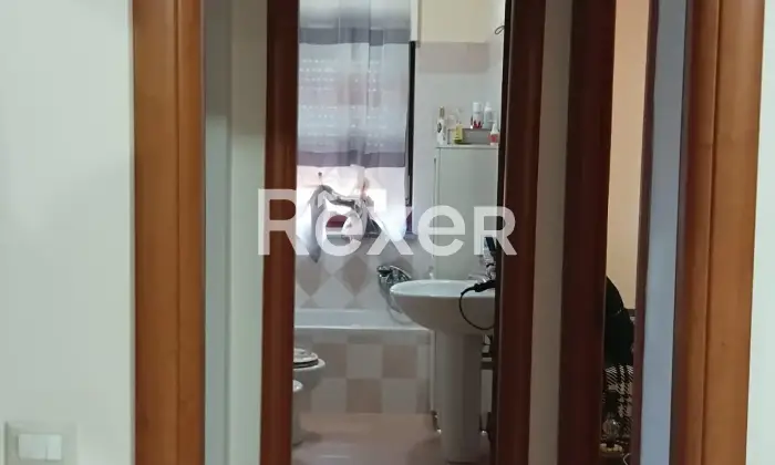 Rexer-Satriano-Appartamento-con-ampio-balcone-e-box-auto-in-Via-Pietro-Nenni-Satriano-Altro