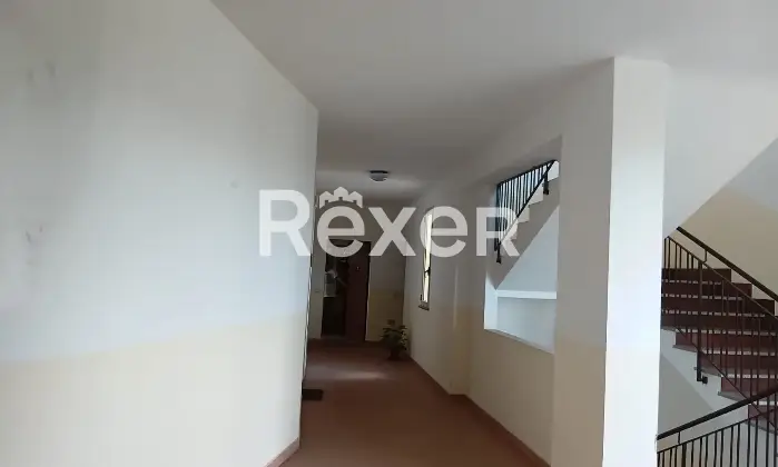 Rexer-Satriano-Appartamento-con-ampio-balcone-e-box-auto-in-Via-Pietro-Nenni-Satriano-Altro