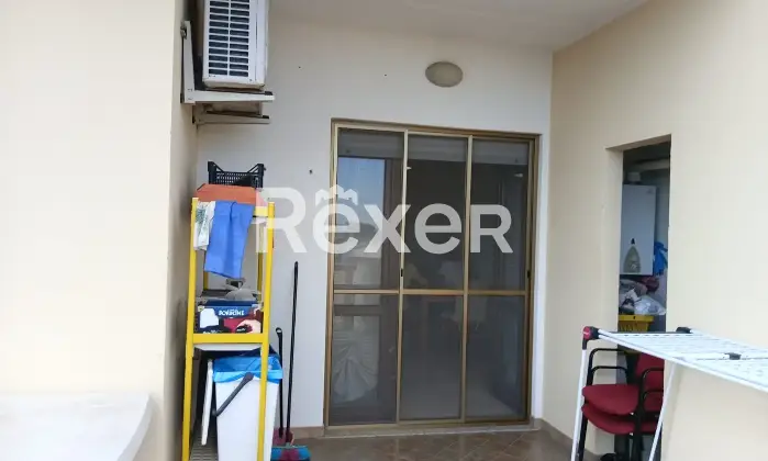 Rexer-Satriano-Appartamento-con-ampio-balcone-e-box-auto-in-Via-Pietro-Nenni-Satriano-Altro
