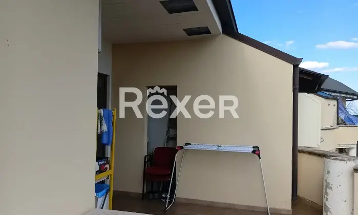 Rexer-Satriano-Appartamento-con-ampio-balcone-e-box-auto-in-Via-Pietro-Nenni-Satriano-Altro