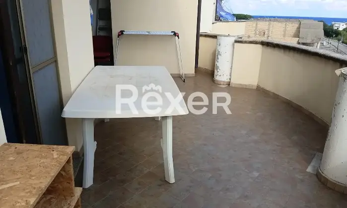 Rexer-Satriano-Appartamento-con-ampio-balcone-e-box-auto-in-Via-Pietro-Nenni-Satriano-Altro