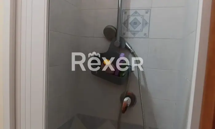 Rexer-Satriano-Appartamento-con-ampio-balcone-e-box-auto-in-Via-Pietro-Nenni-Satriano-Altro