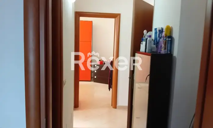 Rexer-Satriano-Appartamento-con-ampio-balcone-e-box-auto-in-Via-Pietro-Nenni-Satriano-Altro