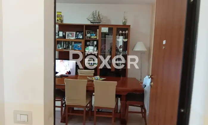 Rexer-Satriano-Appartamento-con-ampio-balcone-e-box-auto-in-Via-Pietro-Nenni-Satriano-Altro