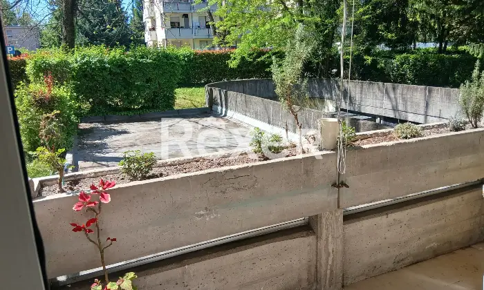 Rexer-Parma-PRIVATO-VENDE-Trilocale-con-Garage-doppi-servizi-no-agenzia-Balcone