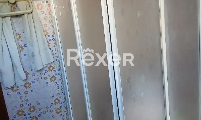 Rexer-Parma-PRIVATO-VENDE-Trilocale-con-Garage-doppi-servizi-no-agenzia-Bagno