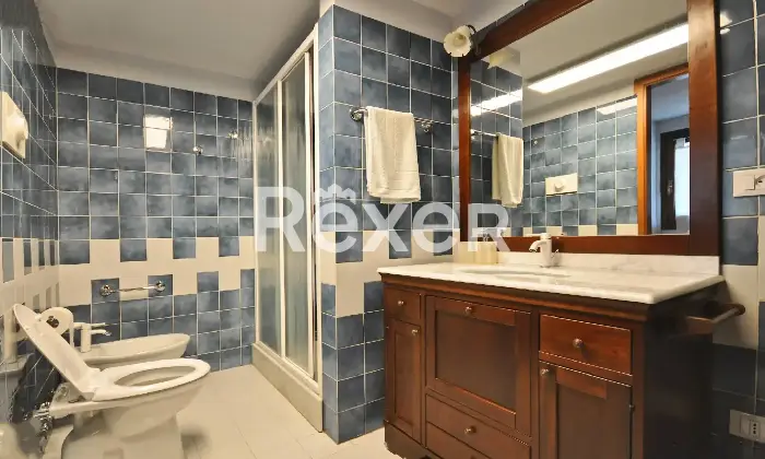 Rexer-Val-di-Nizza-Intero-edificio-in-vendita-in-Via-Monte-a-Val-di-Nizza-Altro