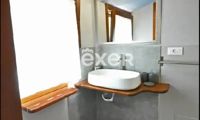 Rexer-Val-di-Nizza-Intero-edificio-in-vendita-in-Via-Monte-a-Val-di-Nizza-Altro