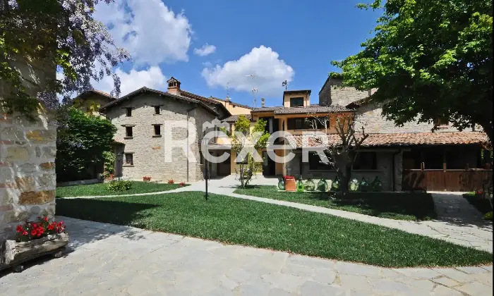 Rexer-Val-di-Nizza-Intero-edificio-in-vendita-in-Via-Monte-a-Val-di-Nizza-Altro