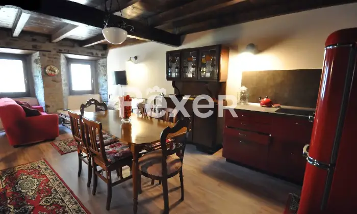 Rexer-Val-di-Nizza-Intero-edificio-in-vendita-in-Via-Monte-a-Val-di-Nizza-Altro