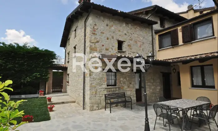 Rexer-Val-di-Nizza-Intero-edificio-in-vendita-in-Via-Monte-a-Val-di-Nizza-Altro