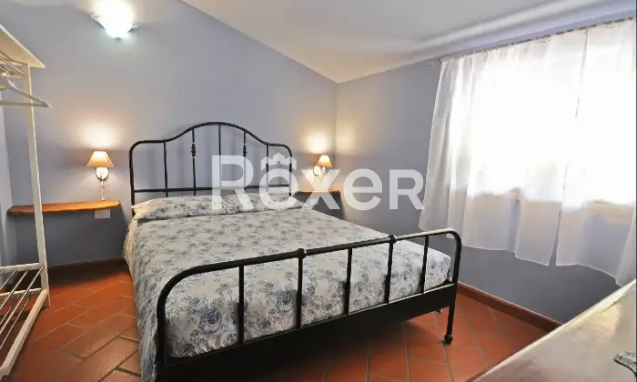 Rexer-Val-di-Nizza-Intero-edificio-in-vendita-in-Via-Monte-a-Val-di-Nizza-Altro