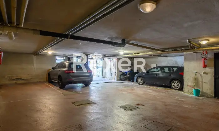 Rexer-Padova-POSTO-AUTO-IN-AUTORIMESSA-IN-RIVIERA-MUGNAI-Altro