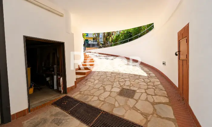 Rexer-Tufino-Villa-di-prestigio-con-giardino-e-ampi-terrazzi-a-Tufino-Altro