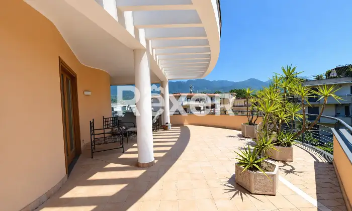 Rexer-Tufino-Villa-di-prestigio-con-giardino-e-ampi-terrazzi-a-Tufino-Altro