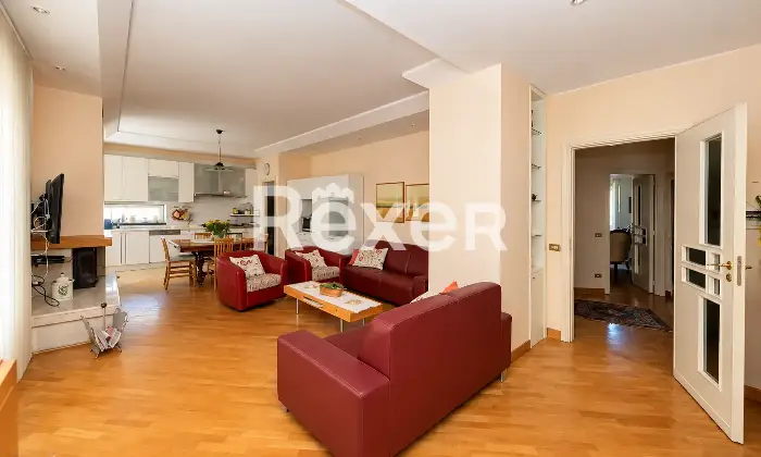 Rexer-Tufino-Villa-di-prestigio-con-giardino-e-ampi-terrazzi-a-Tufino-Altro