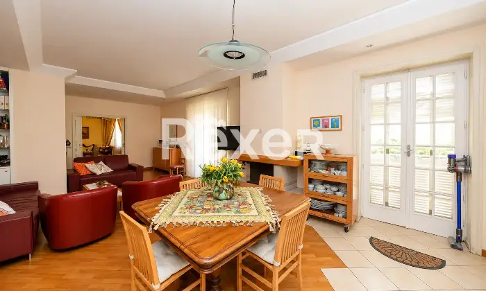Rexer-Tufino-Villa-di-prestigio-con-giardino-e-ampi-terrazzi-a-Tufino-Altro