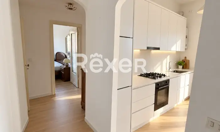 Rexer-Albisola-Superiore-Luminoso-trilocale-con-utile-magazzino-carrabile-Altro