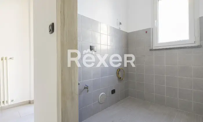 Rexer-Pinerolo-Appartamento-gi-ristrutturato-in-zona-Precollinare-Cucina