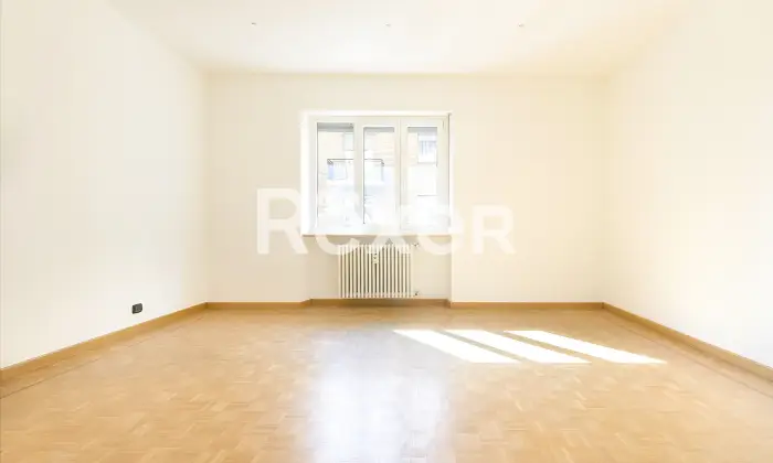 Rexer-Pinerolo-Appartamento-gi-ristrutturato-in-zona-Precollinare-Camera-da-letto