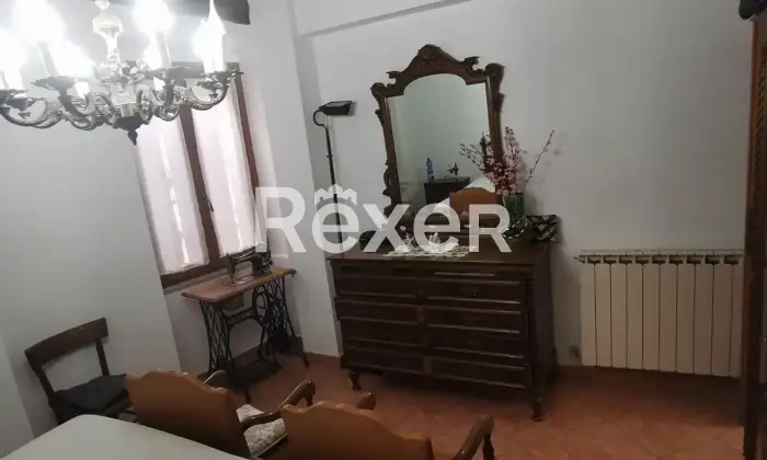 Rexer-Serravalle-di-Chienti-Casa-indipendente-in-vendita-in-Corso-Giacomo-Leopardi-a-Serravalle-di-Chienti-Altro