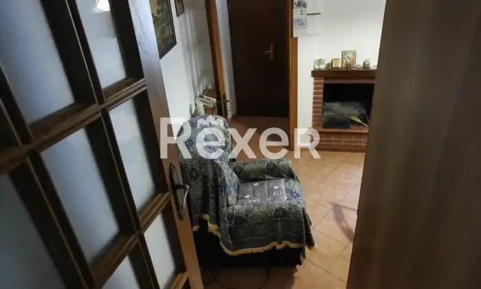 Rexer-Serravalle-di-Chienti-Casa-indipendente-in-vendita-in-Corso-Giacomo-Leopardi-a-Serravalle-di-Chienti-Altro
