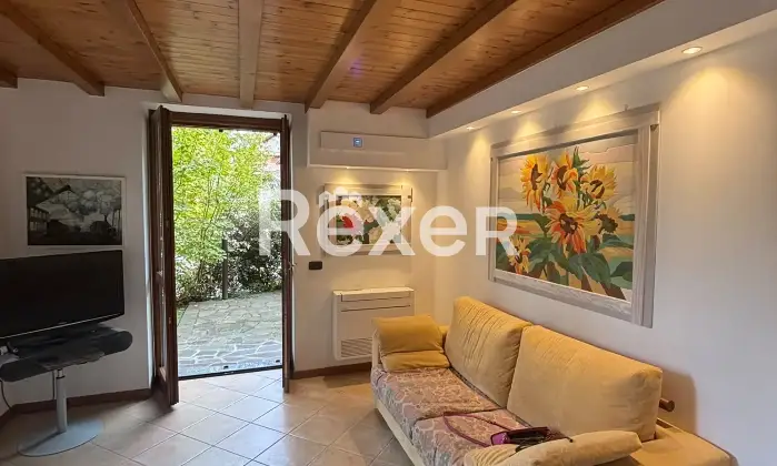 Rexer-Songavazzo-Trilocale-in-residence-con-piscina-Via-Europa-Unita-Songavazzo-Altro