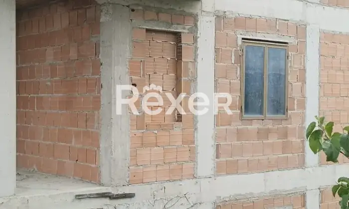 Rexer-Liscia-Casa-indipendente-allo-stato-grezzo-in-vendita-in-Via-San-Michele-a-Liscia-Altro