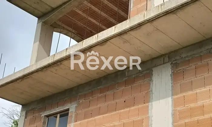 Rexer-Liscia-Casa-indipendente-allo-stato-grezzo-in-vendita-in-Via-San-Michele-a-Liscia-Altro