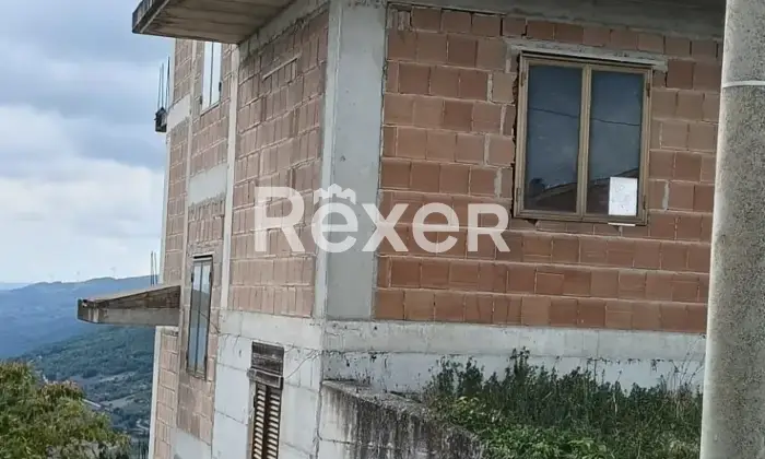 Rexer-Liscia-Casa-indipendente-allo-stato-grezzo-in-vendita-in-Via-San-Michele-a-Liscia-Altro