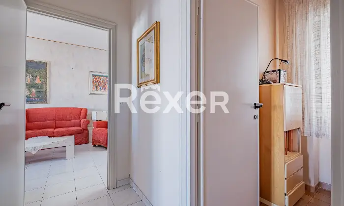 Rexer-Roma-Magliana-Nuova-Trilocale-mq-con-soffitta-mq-Altro