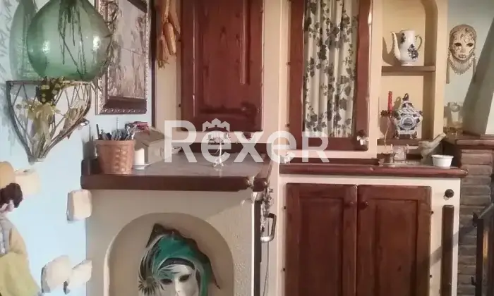 Rexer-Massa-Casa-indipendente-con-giardino-mini-appartamento-e-ampi-spazi-esterni-Altro