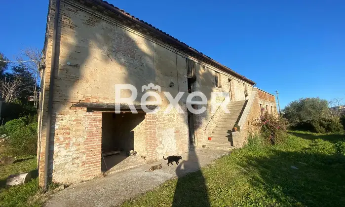 Rexer-Cascinare-Cascina-in-vendita-in-Via-Ugo-Foscolo-a-Cascinare-Altro