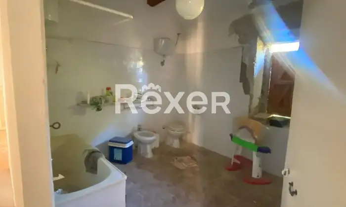 Rexer-Cascinare-Cascina-in-vendita-in-Via-Ugo-Foscolo-a-Cascinare-Altro