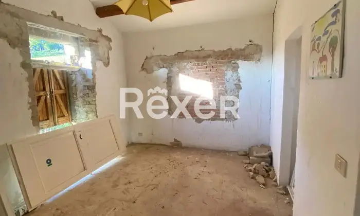 Rexer-Cascinare-Cascina-in-vendita-in-Via-Ugo-Foscolo-a-Cascinare-Altro